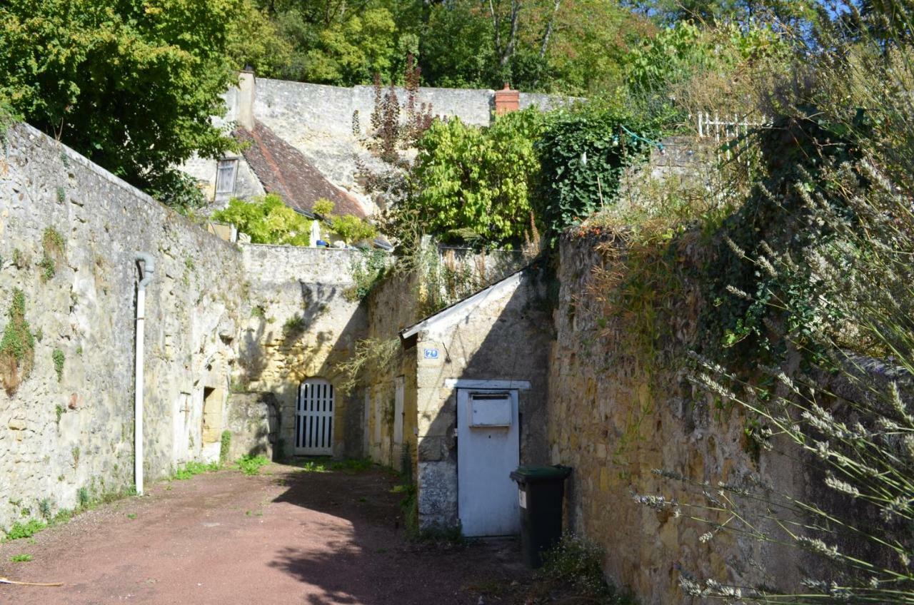 Gite Du Petit Coteau Vouvray Exterior photo